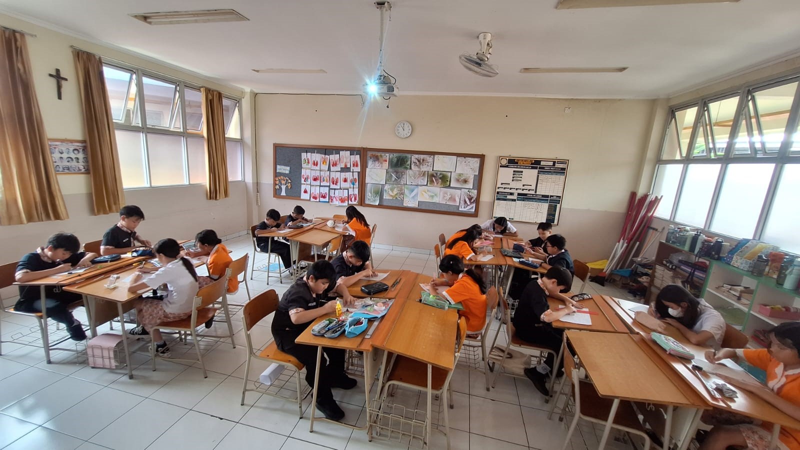PERAYAAN PASKAH 2025 SD TALENTA BANDUNG